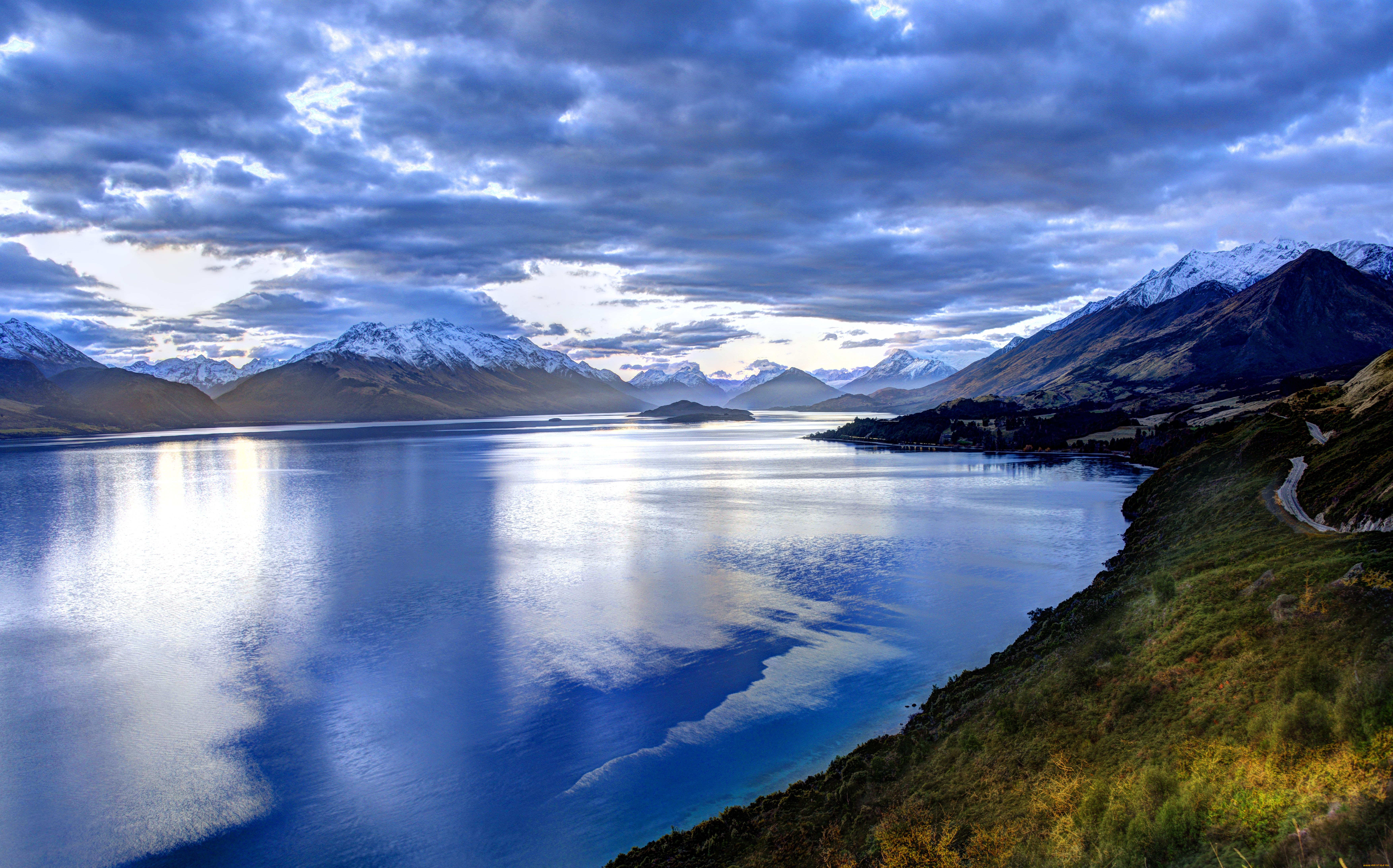 Удивительная красота реки озера или моря. Новозеландия. Озеро Текапо в новой Зеландии. Озеро Хавеа новая Зеландия. Река Новозеландия.